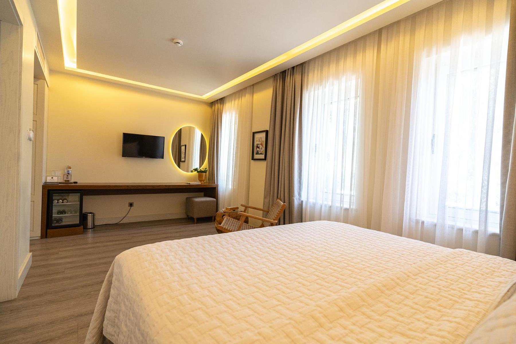 Casa Luna Hotel - Adult Only Alaçatı Buitenkant foto