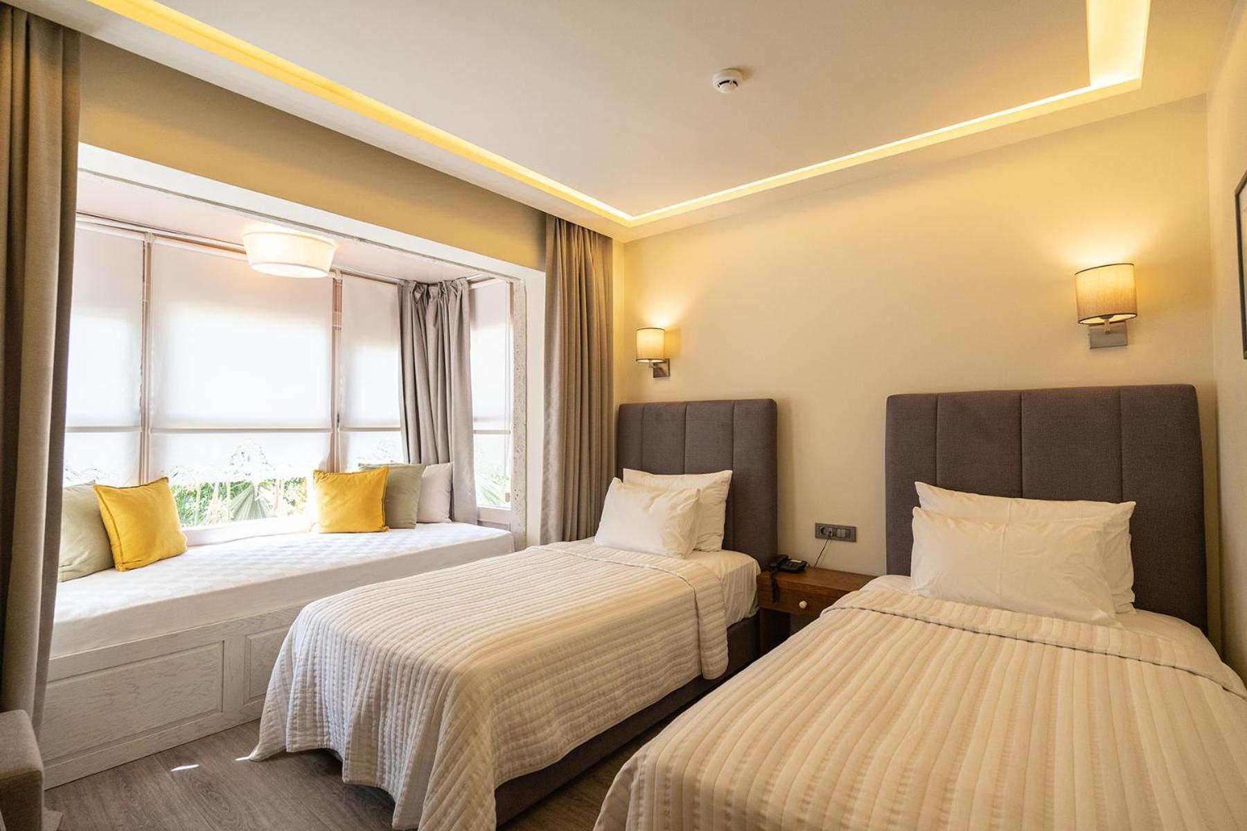 Casa Luna Hotel - Adult Only Alaçatı Buitenkant foto