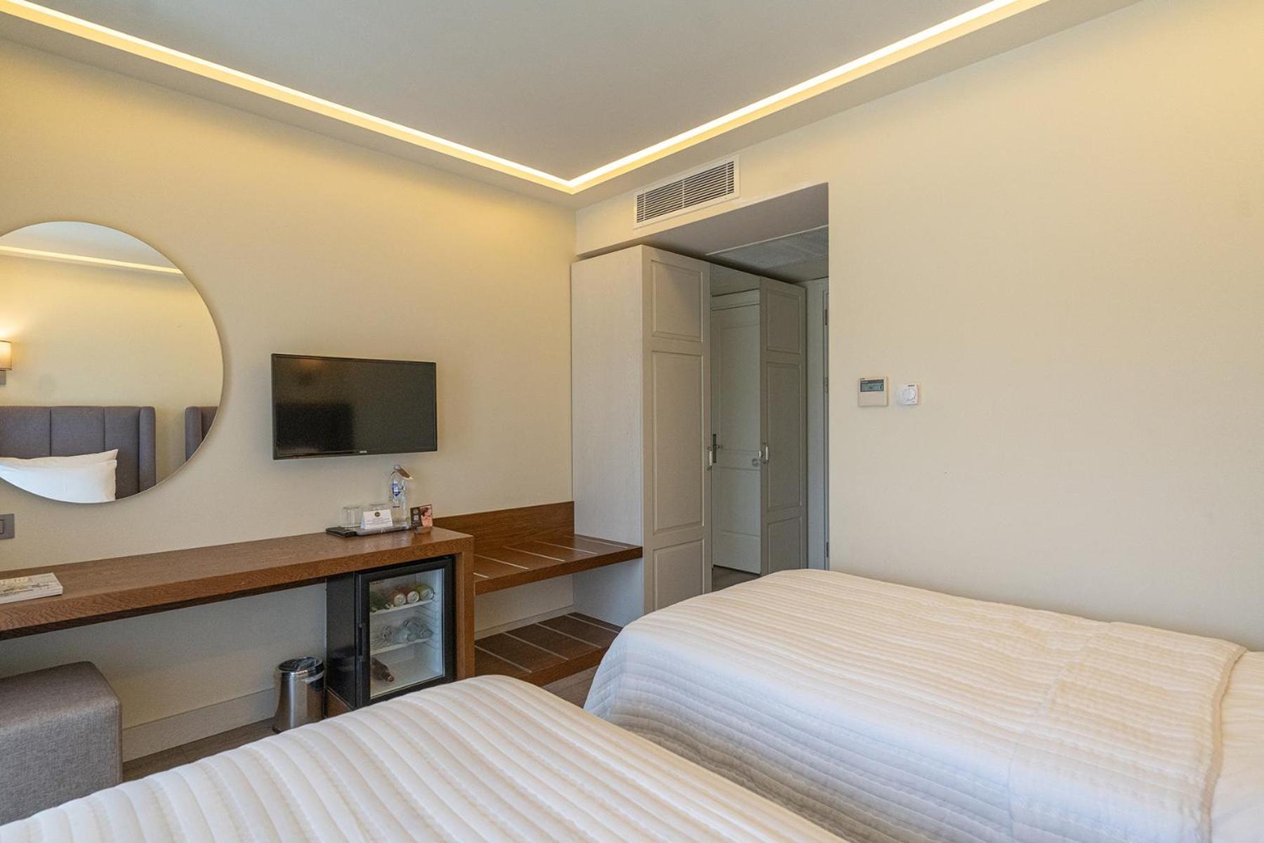 Casa Luna Hotel - Adult Only Alaçatı Buitenkant foto