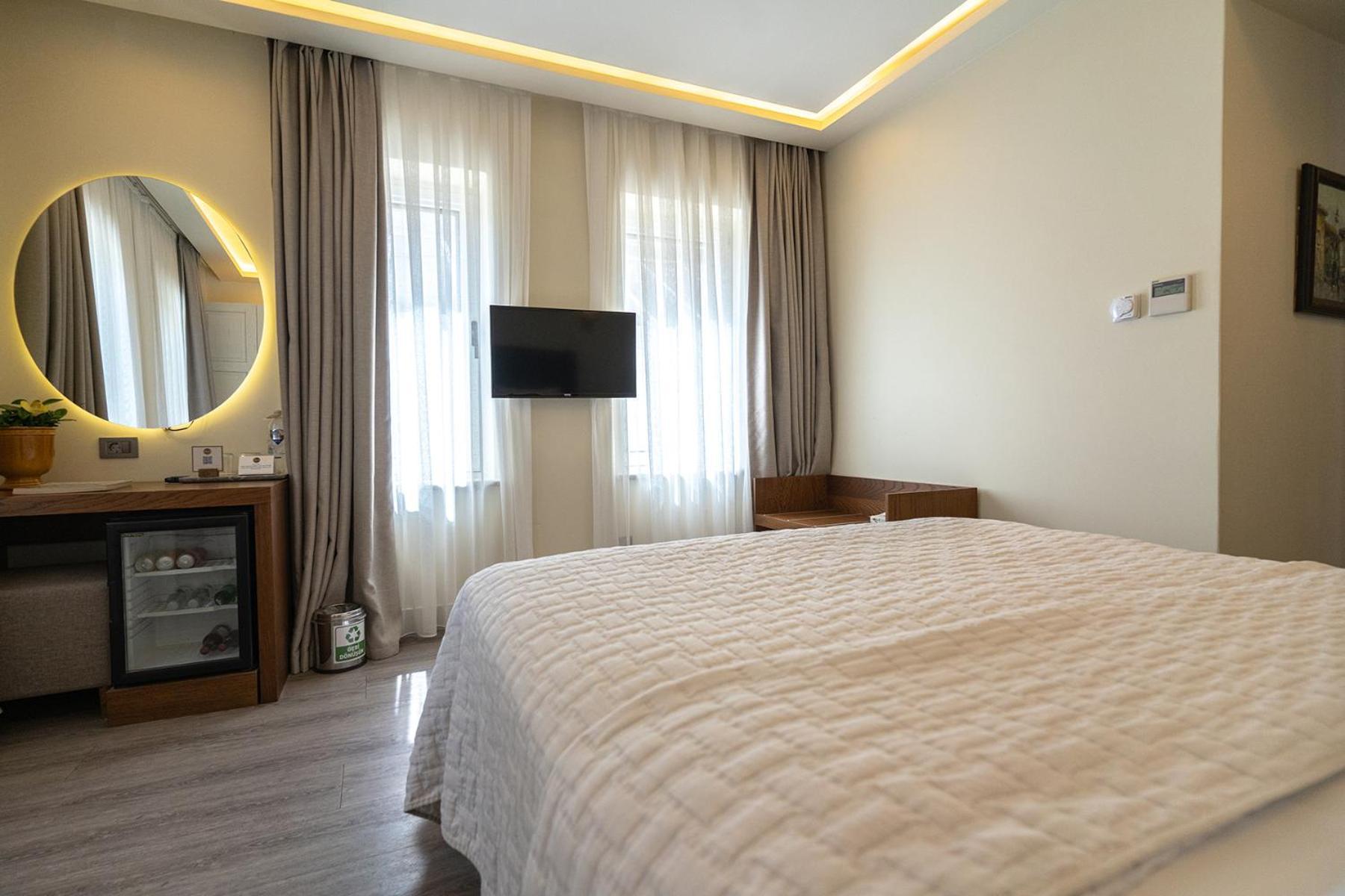 Casa Luna Hotel - Adult Only Alaçatı Buitenkant foto