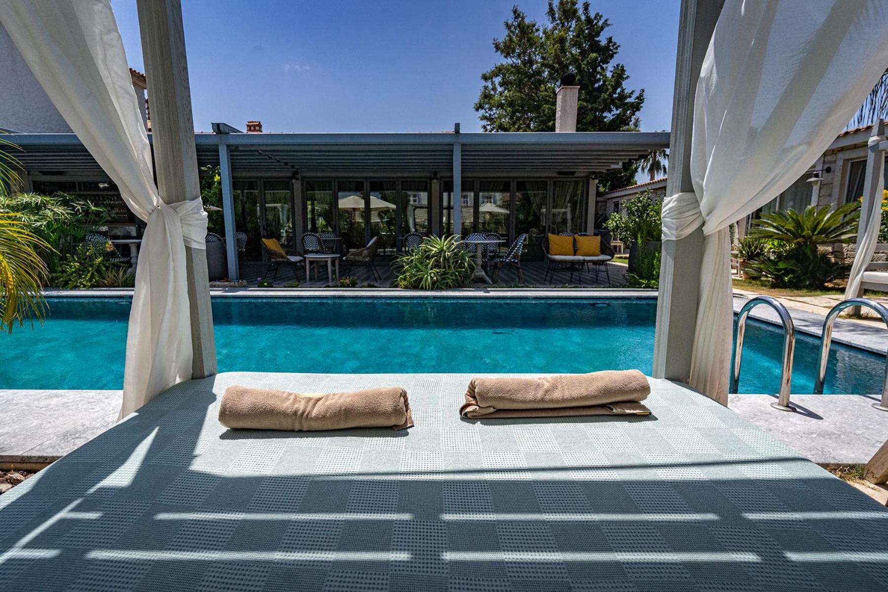 Casa Luna Hotel - Adult Only Alaçatı Buitenkant foto