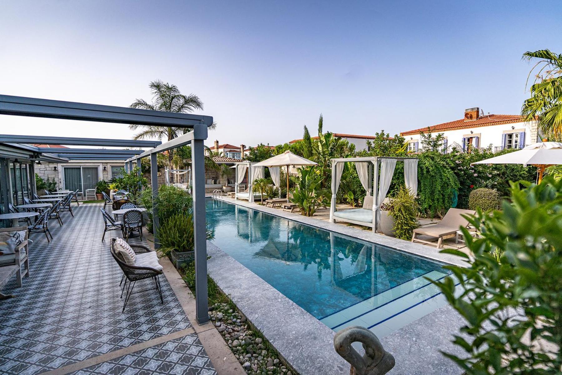 Casa Luna Hotel - Adult Only Alaçatı Buitenkant foto