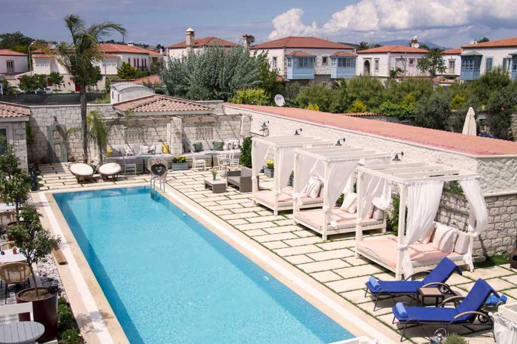 Casa Luna Hotel - Adult Only Alaçatı Buitenkant foto